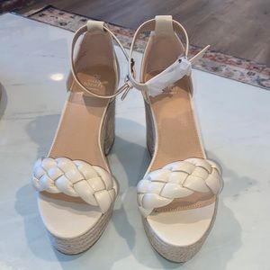 Adorable braided espadrille Sandals